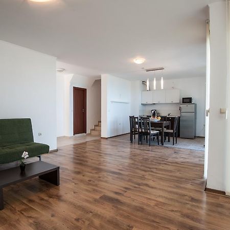 בלצ'יק Momchil Villas מראה חיצוני תמונה