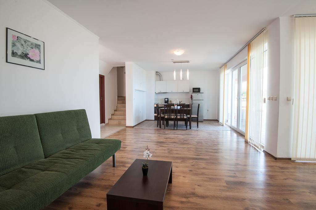 בלצ'יק Momchil Villas מראה חיצוני תמונה